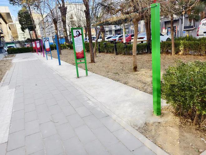 社区便民晾衣杆让居民省心省力→k8凯发网站晾晒有去处顺义这(图3)